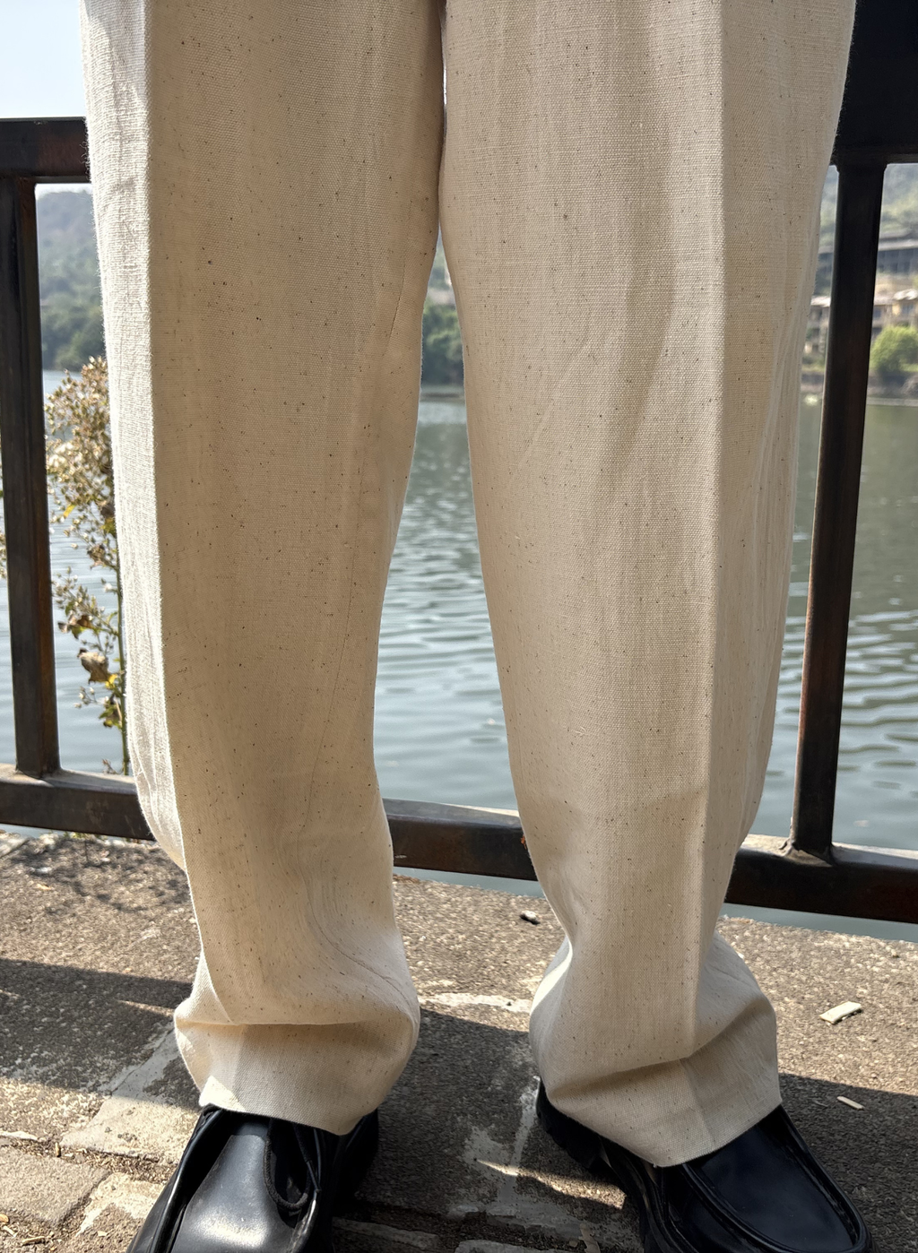 Woven Pleated Pant