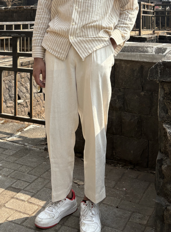 Woven Pleated Pant